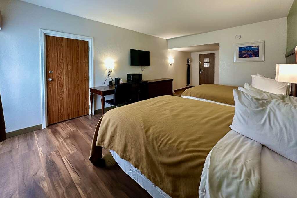 Quality Inn & Suites Albany Airport Latham Ruang foto